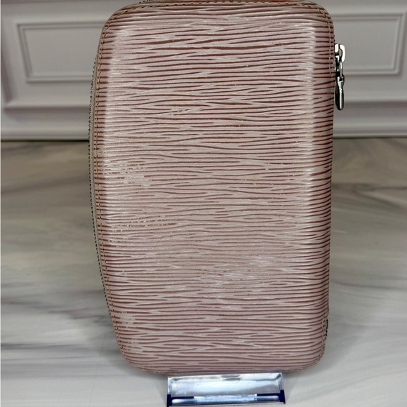 Louis Vuitton Epi Leather Zippy Organizer Wallet – Gray | Authentic - Picture 3 of 9